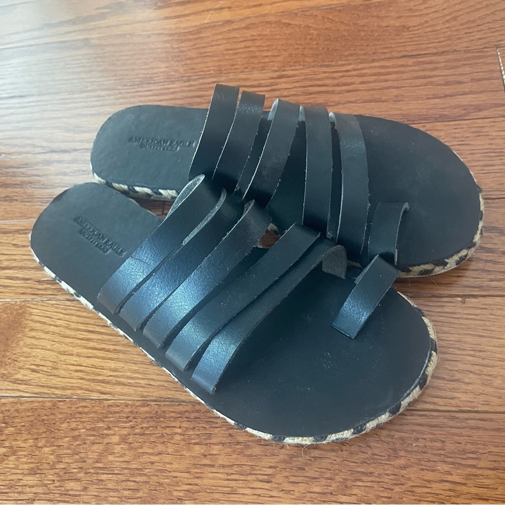 American Eagle Outfitters Strappy Slides Black Estilo Sandals Flat Size 6 AEO